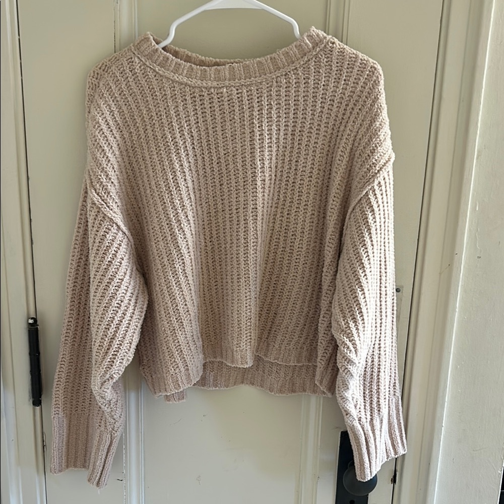 Pale pink fuzzy Knit Sweater